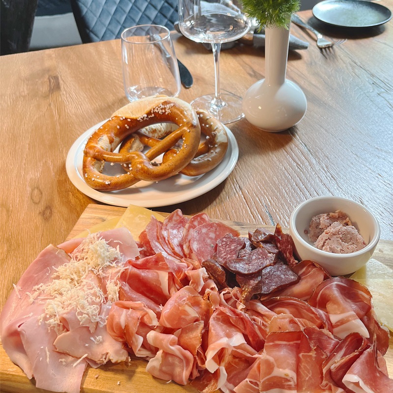 Restaurant Die Wilgans, Gericht, Bretteljause